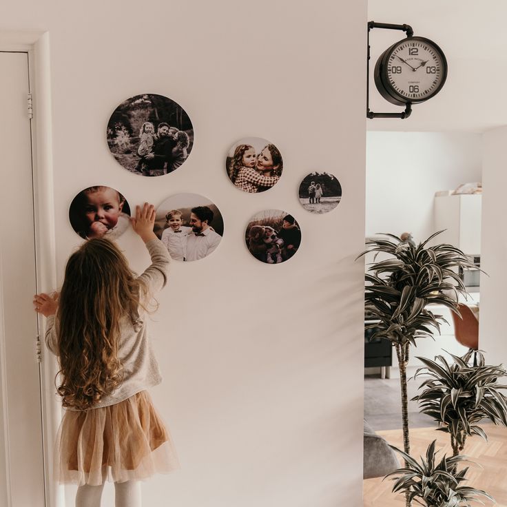Modern Round MDF Photo Wall Art – Personalized Gift