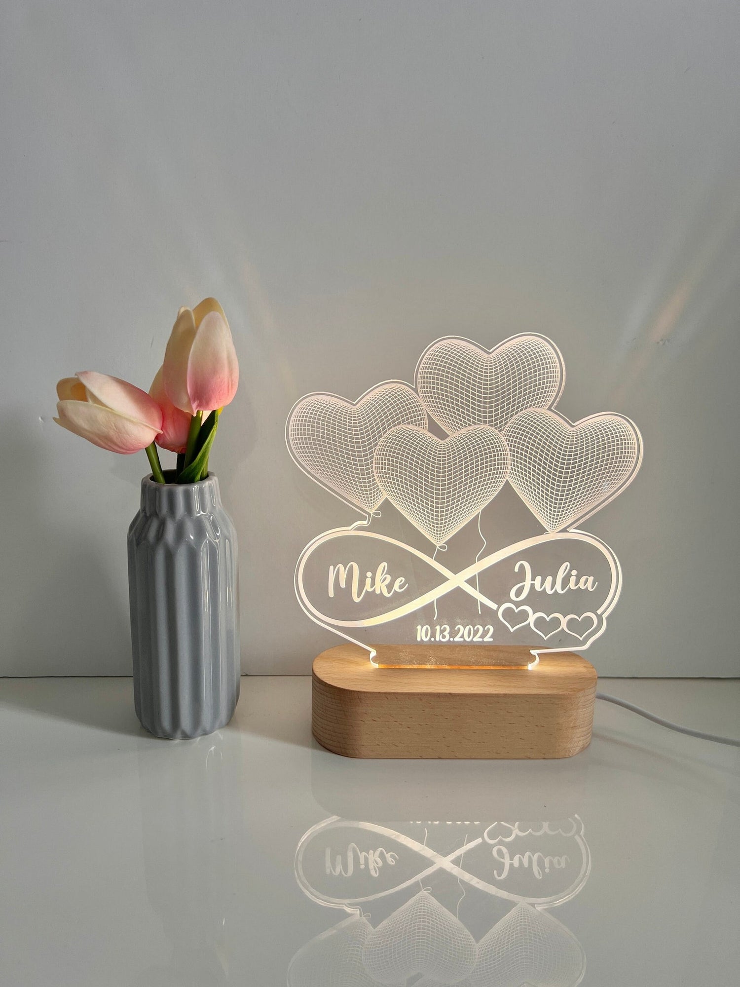 Personalized Light Up Photo Frame Heart Shaped Valentines Night Lamp USB Powered Perfect for Valentine&