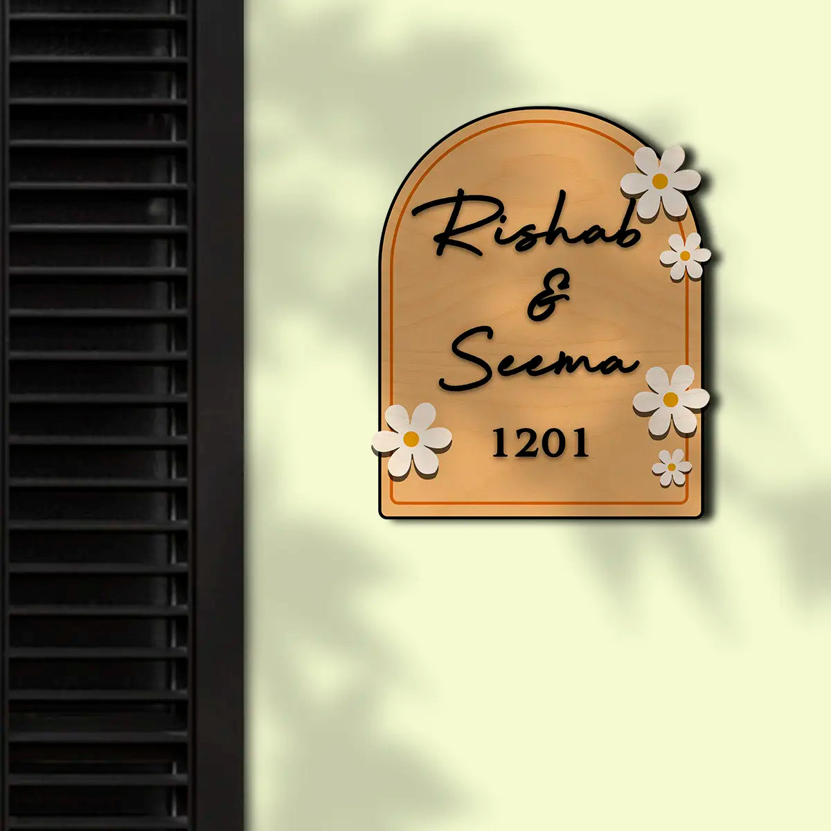 Modern Round Wooden Nameplate with 3D Acrylic Letters | Custom Made Wooden Nameplate with Daisy Charm | Personalized | 11X14 Inch(Copy)