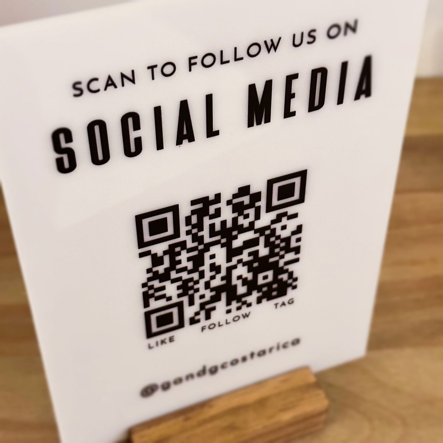 Custom Acrylic Business QR Code Sign, Scan to Pay, Social Media &amp; Payment Display5" x 7"