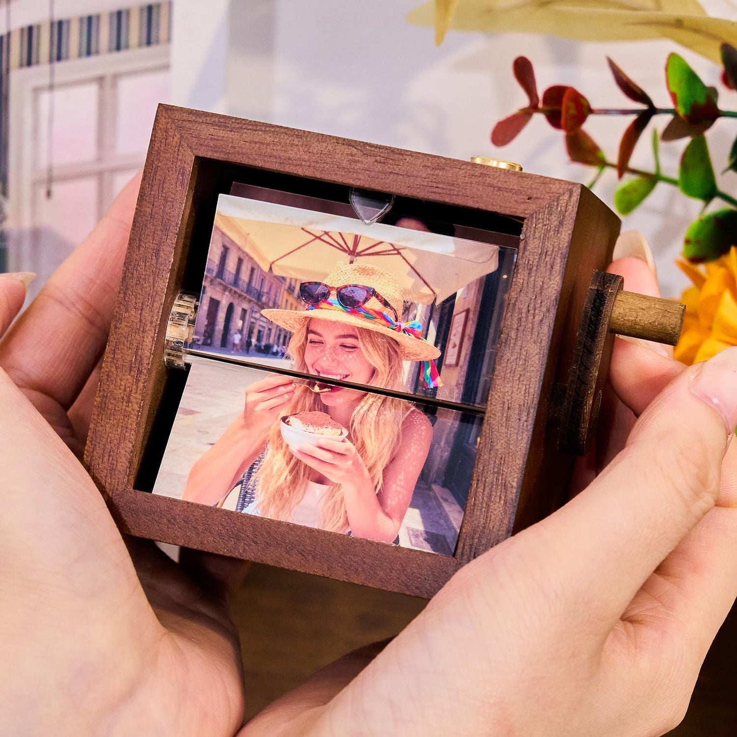 Personalized Photo Flipbook Animation Box, Custom Wooden Crank Photo Box with Light, Animated Photo Book, Creative Anniversary Gift